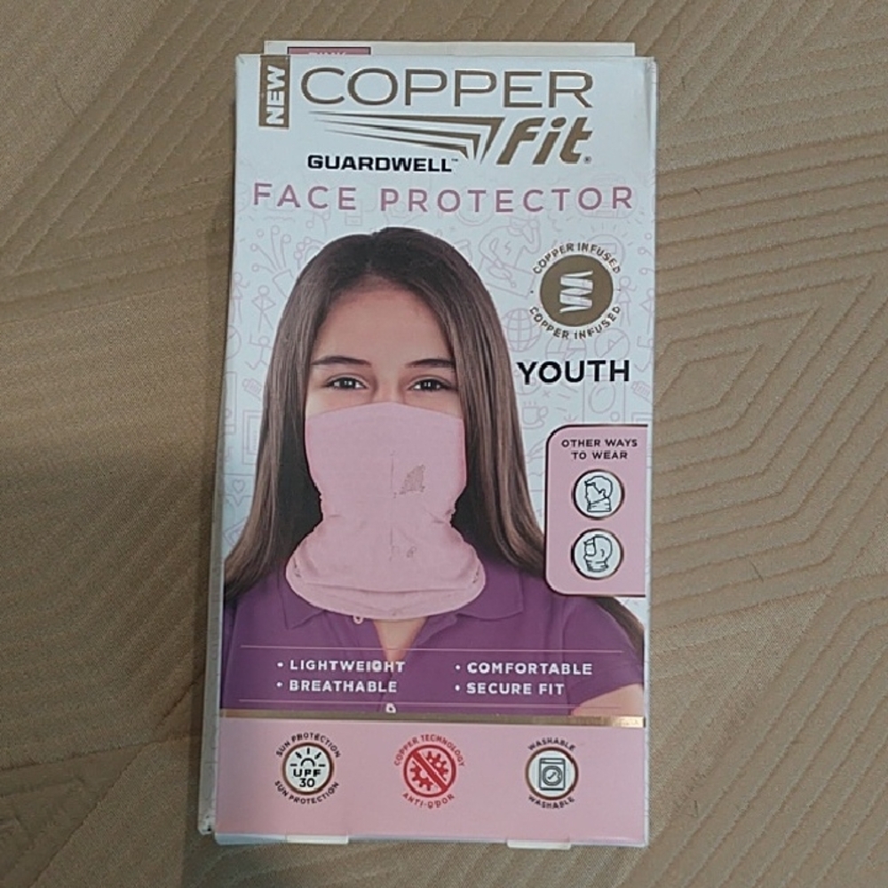 ⛵ 5/$15 Guardwell Youth Pink Face Protector